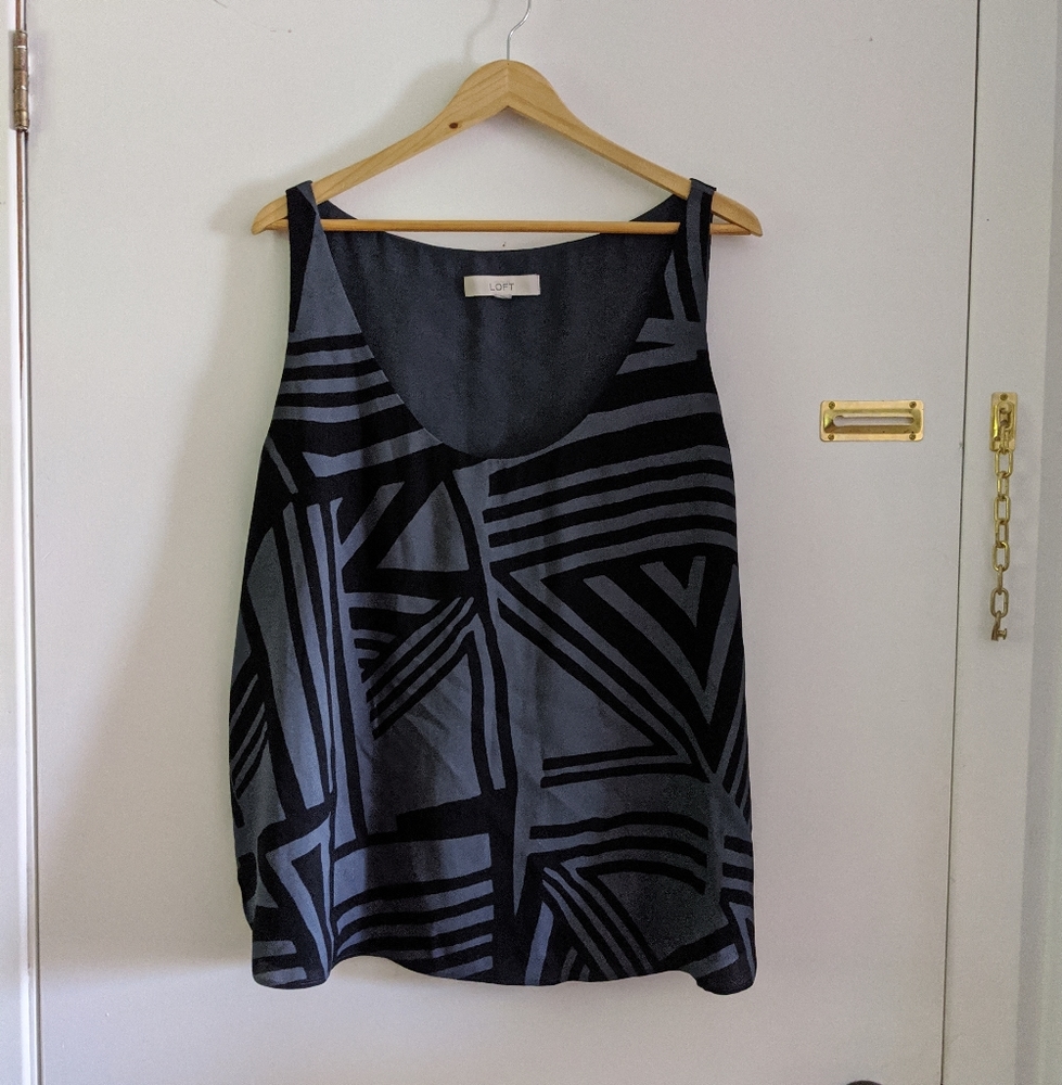 LOFT geometric sleeveless blouse